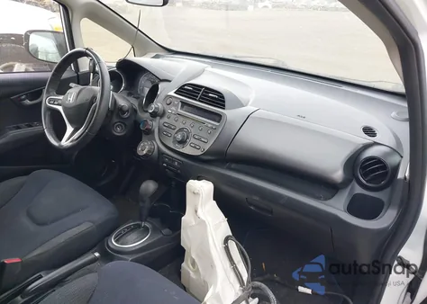 2013 Honda Fit Sport z USA, uszkodzony, nr VIN JHMGE8H56DC002692